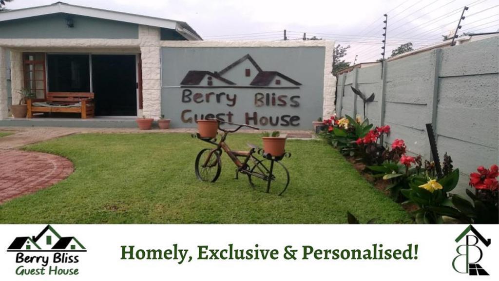 Berry Bliss Guest House Габороне Экстерьер фото